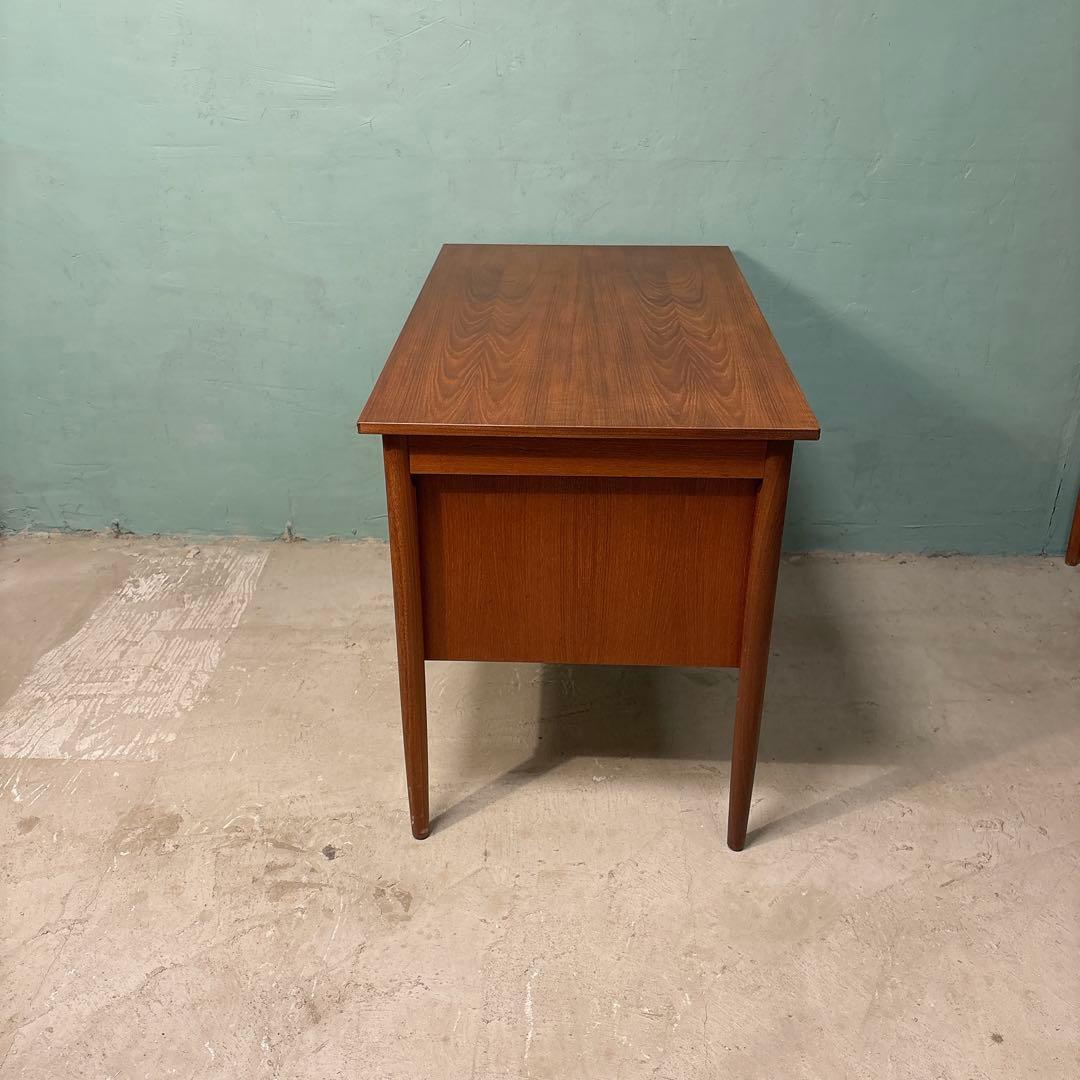 【ひで】デンマーク　チーク材　片袖デスク　北欧家具　北欧ビンテージ