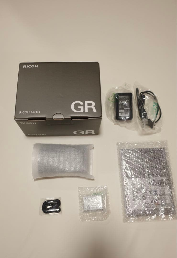 RICOH GR lllx SDカード付き