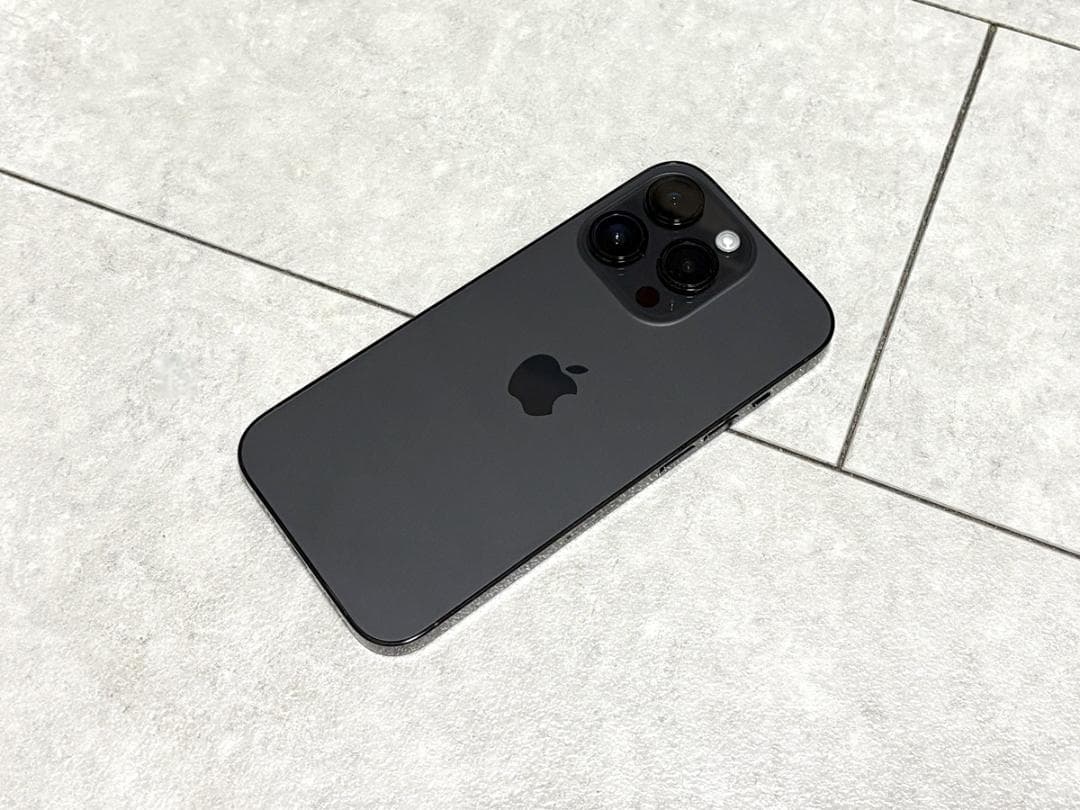 t*a様 iPhone 14 Pro 256GB スペースブラック 本体 ガラス