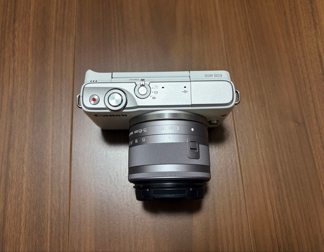 EOS M10 ミラーレス一眼カメラ