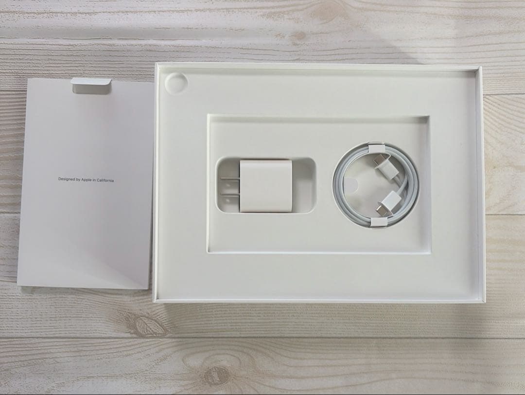 iPad Pro 11インチ（第１世代）　セルラーモデル