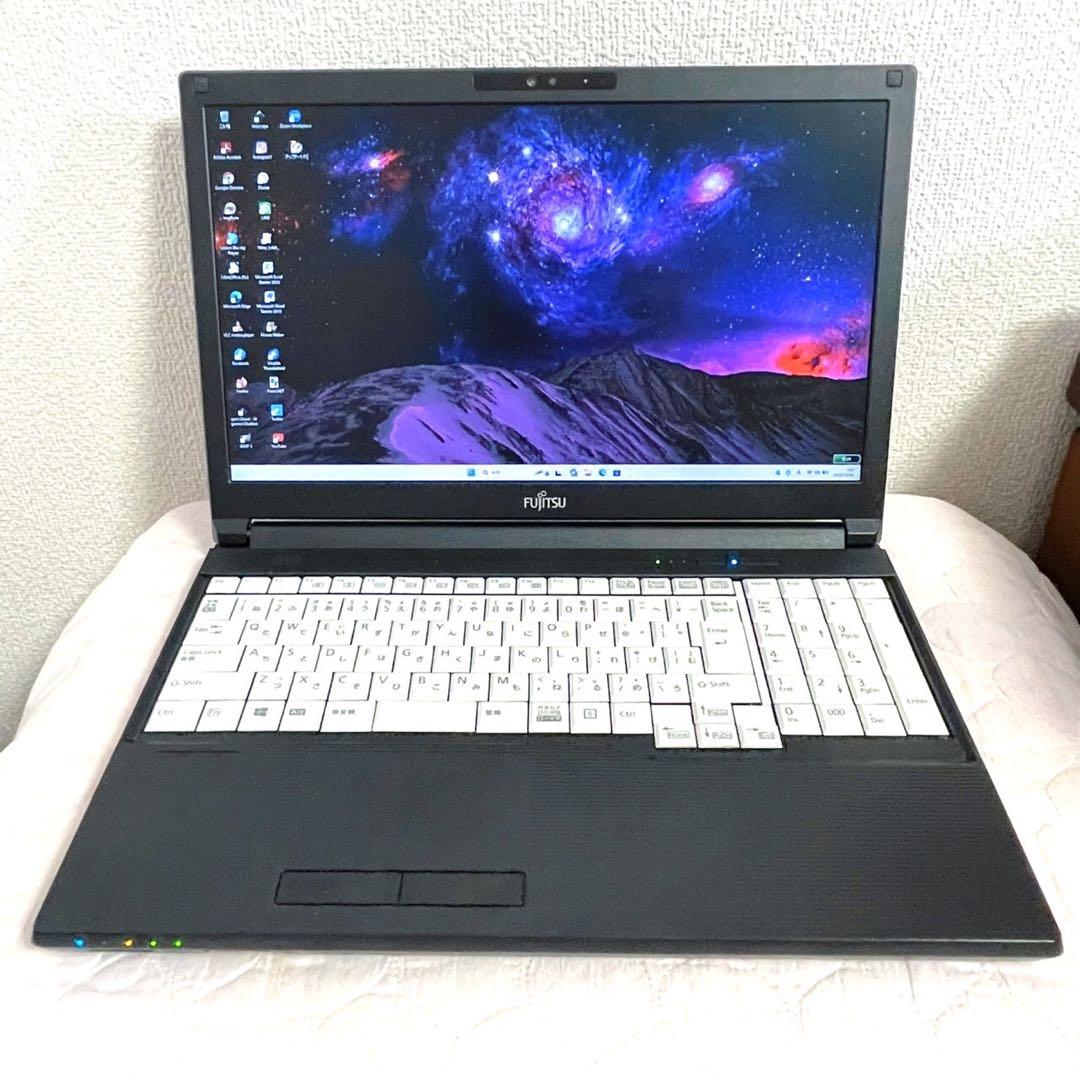 【高級機・極美品】2021年製 第10世代i5 フルHD NVMe ブルーレイ