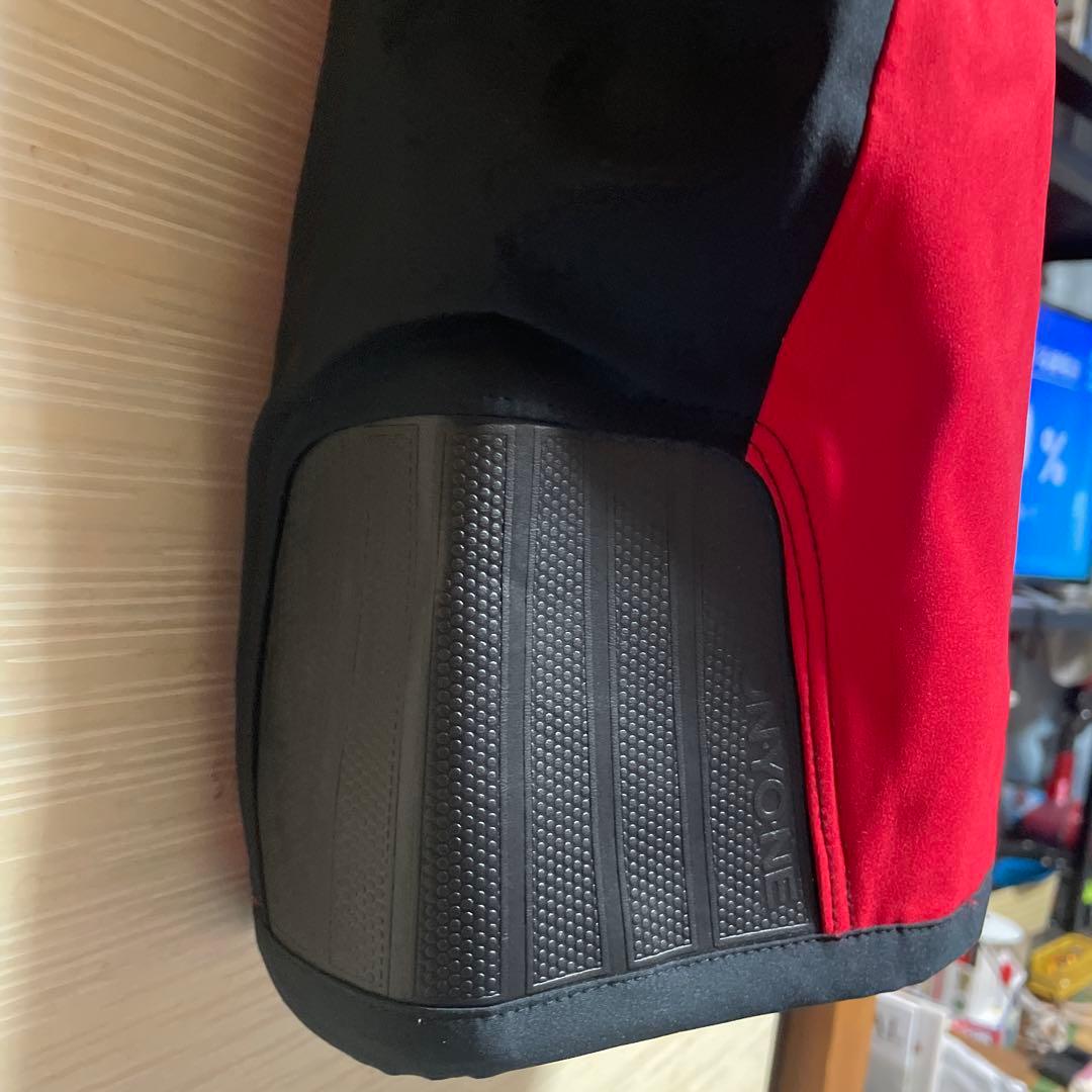 ONYONEスキーウェア パンツ黒/赤