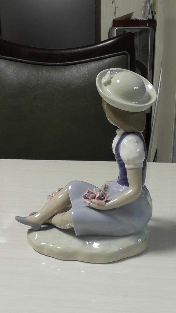 LLADRO　リヤドロ【花摘み】６　リアドロ　 インテリア　L541