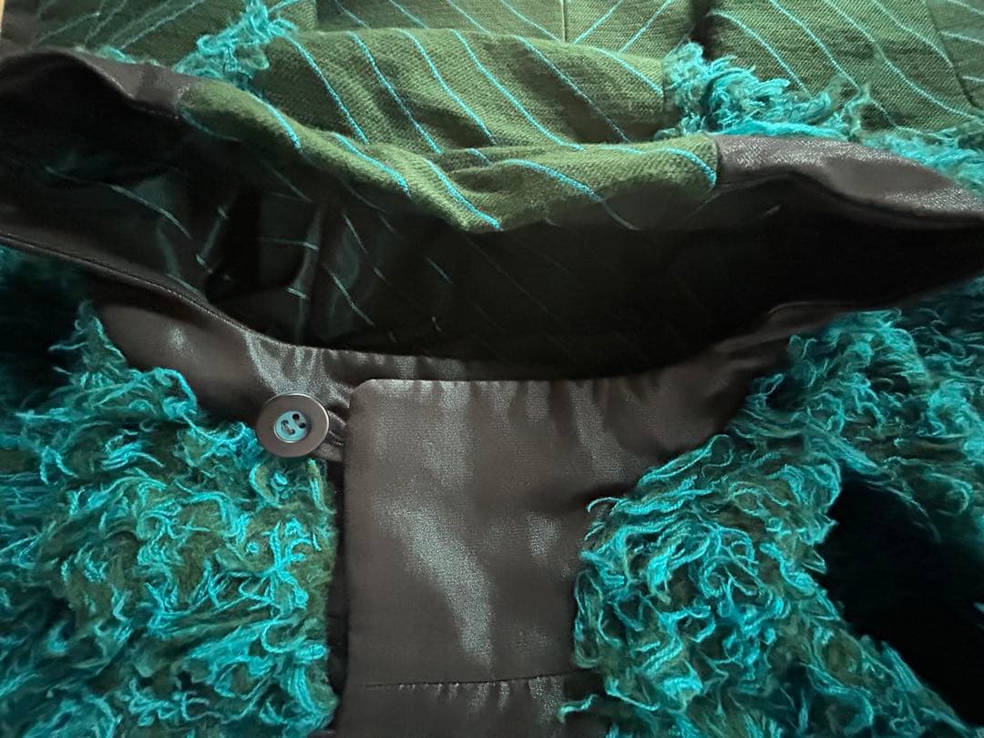 イッセイミヤケ　　フード付き厚手半コート