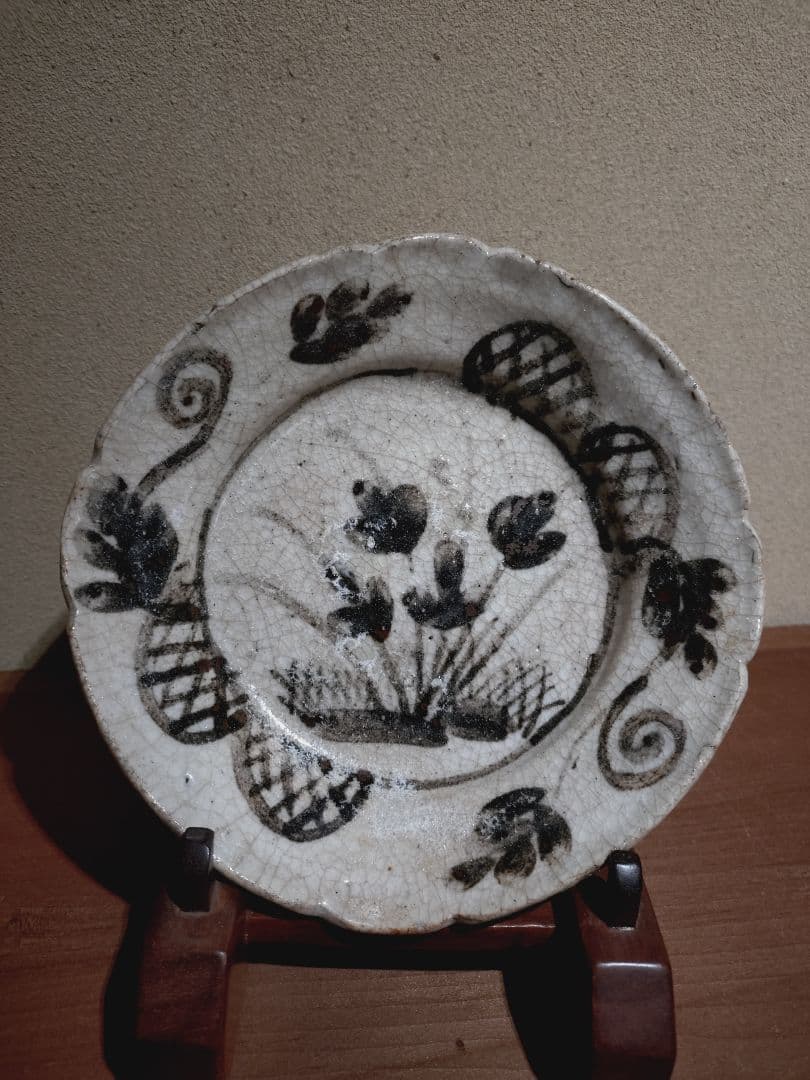 絵志野 蛇籠 草花紋 向付