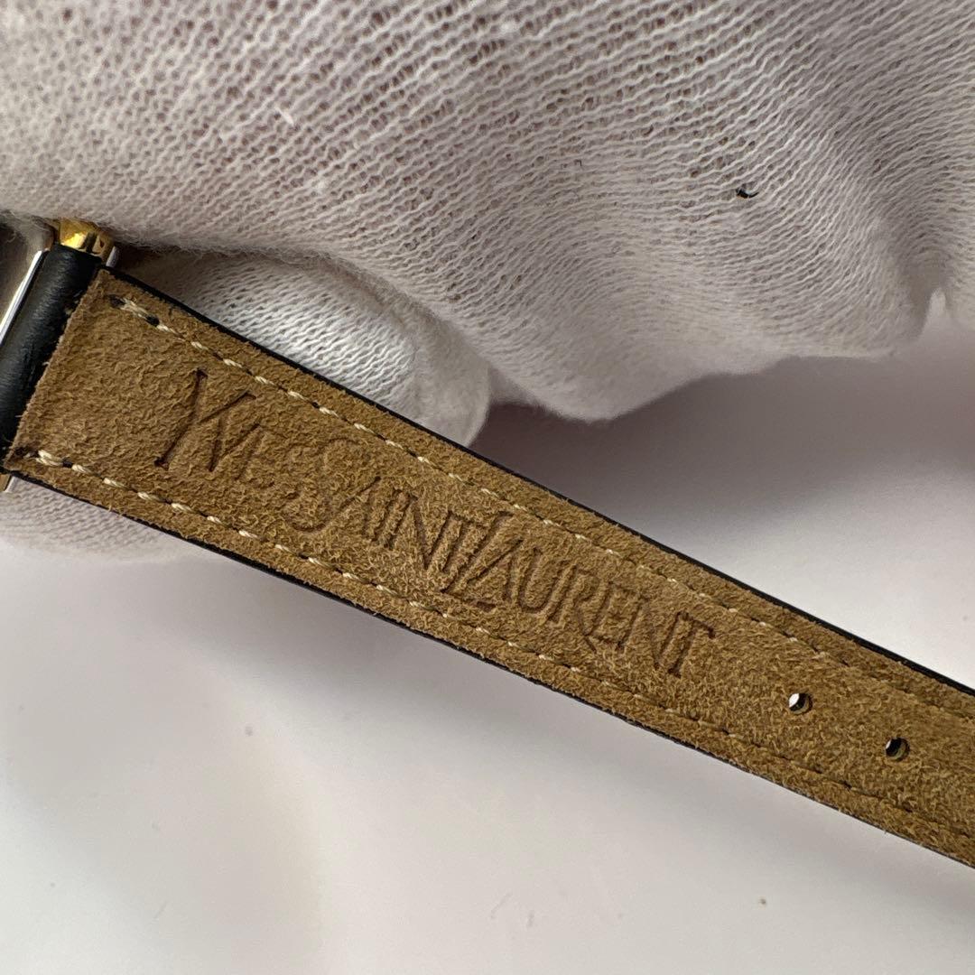 Yves Saint Laurent ブラックレザー時計　不動