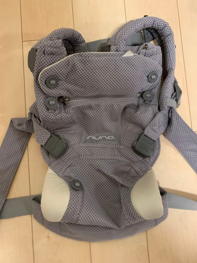 NUNA cudl clik 抱っこ紐 グレー(fog)