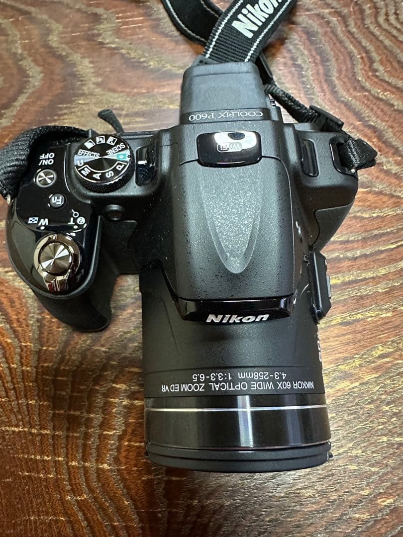 ひ*ろ様 Nikon ニコン COOLPIX P600 デジタルカメラ