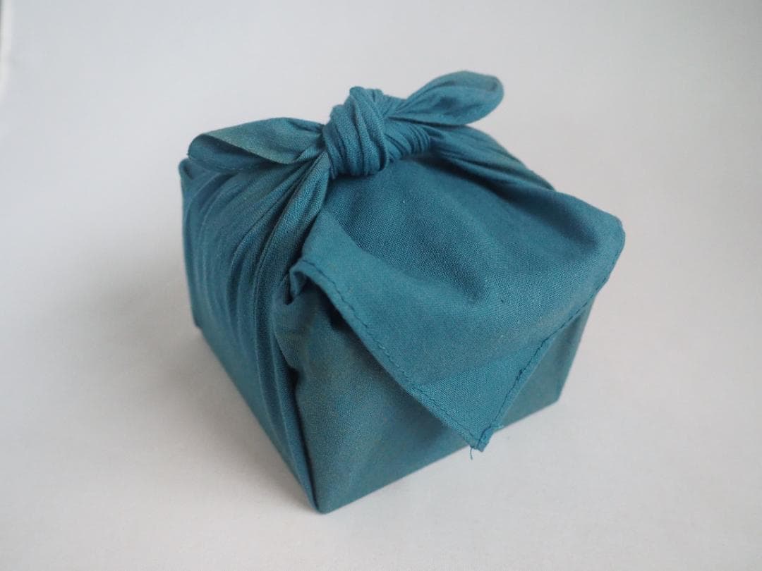 5代川端近左造『独楽塗香合』（共箱）