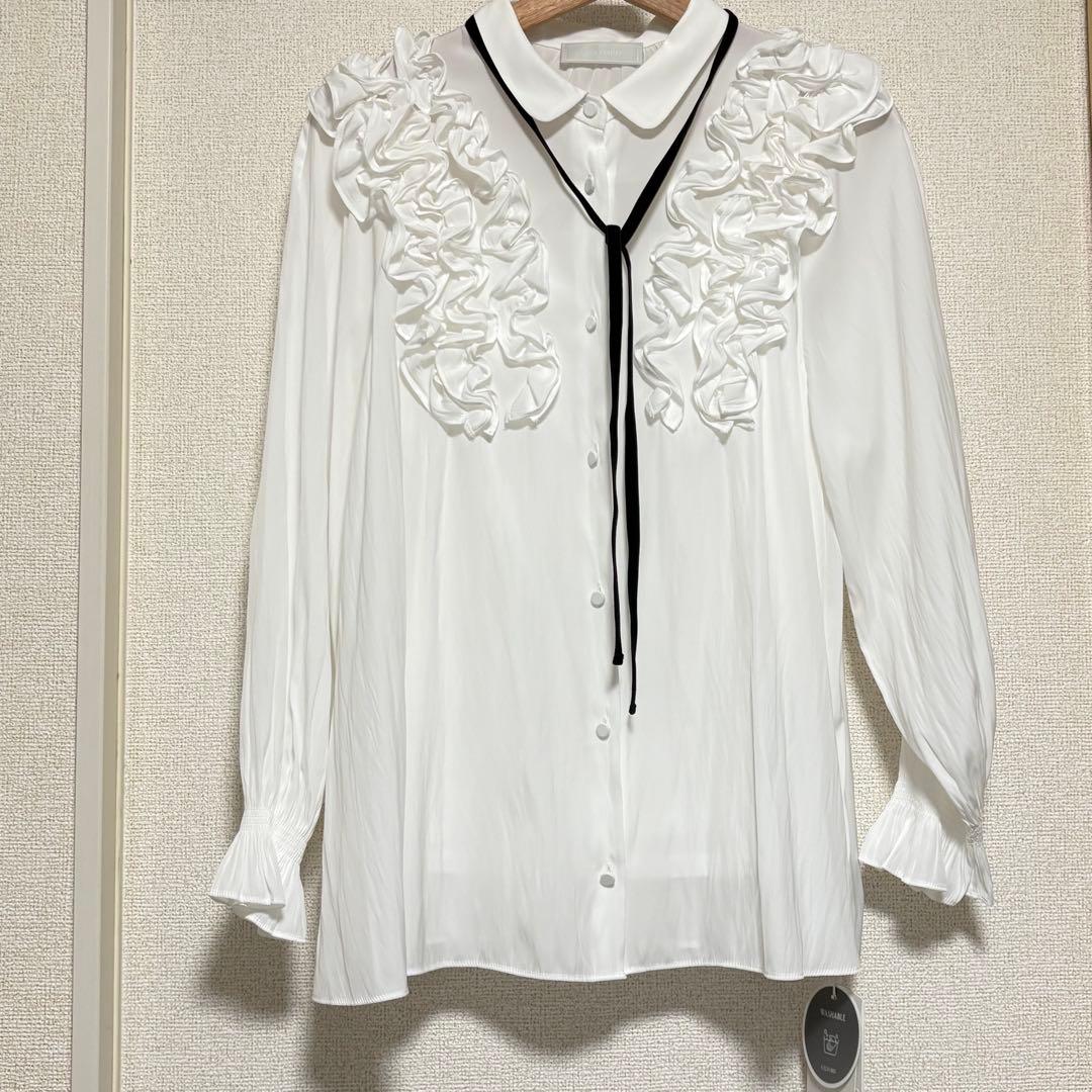 【タグ付き】CELFORDセルフォードフリルヨークシャツカラーブラウス　完売品