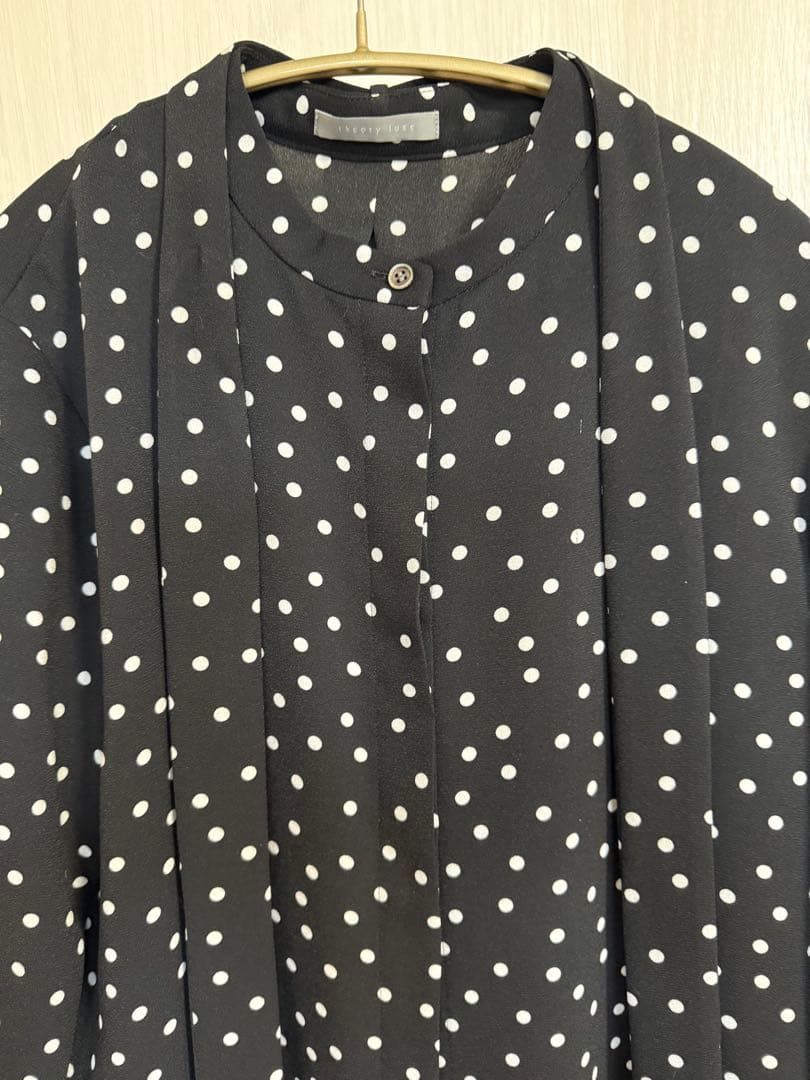 theory luxe ドット柄ブラウス　38