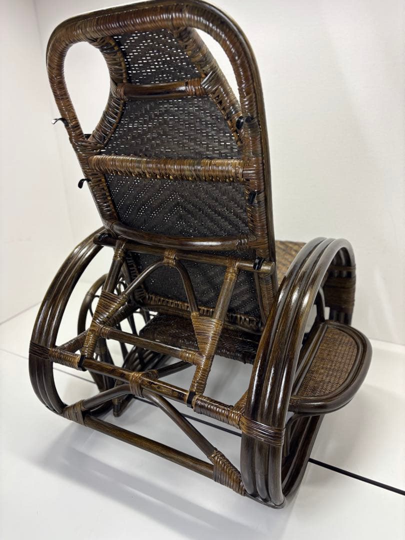 籐 三ツ折寝座椅子 ラタン マガジンラック フットレスト　座椅子