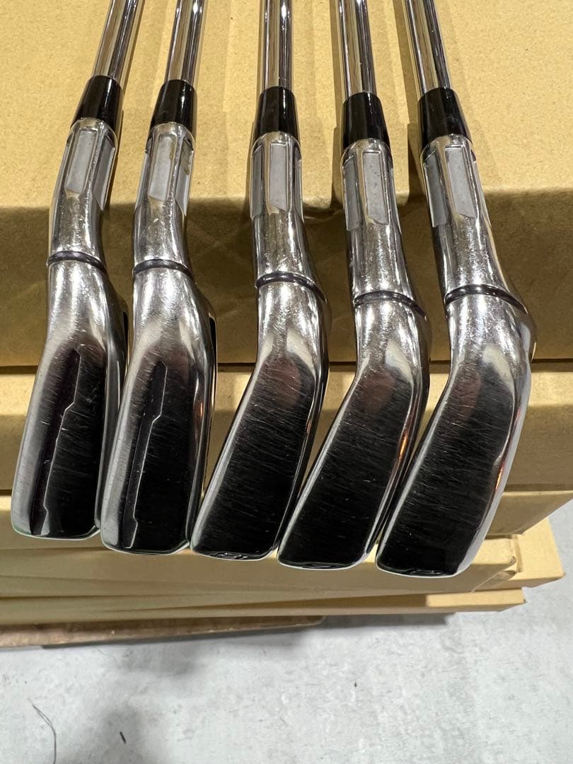 テーラーメイドM2 アイアンセット 6-9 P モーダス105 Sフレックス