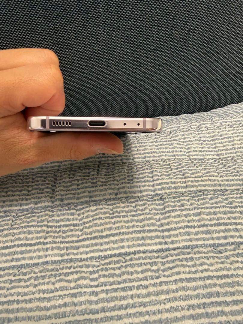 じ*ん様 [オークション]Galaxy Z Flip 5 256GBラベンダーS