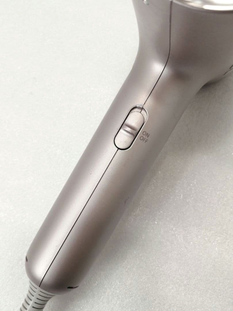 22年製　パナソニック　PANASONIC　ドライヤー　EH-NA0J 　33