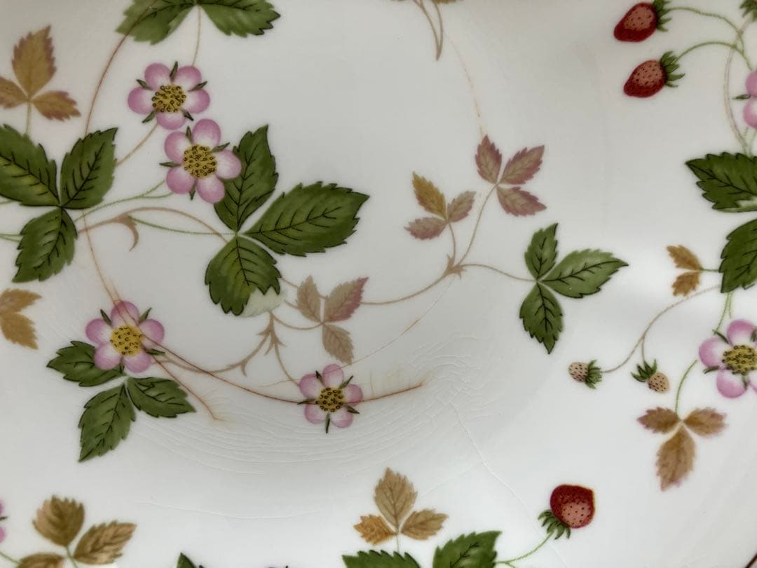 ウエッジウッド　ワイルドストロベリー食器セット