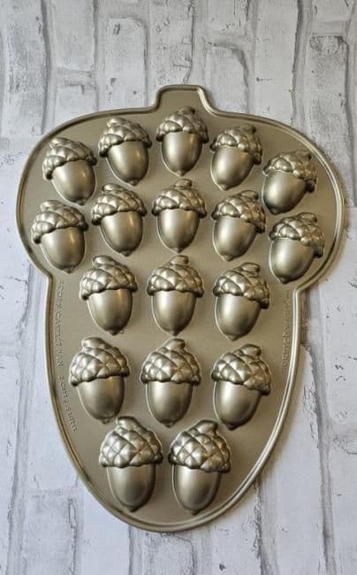 ★あつ★ノルディックウェア　どんぐり ゴールド