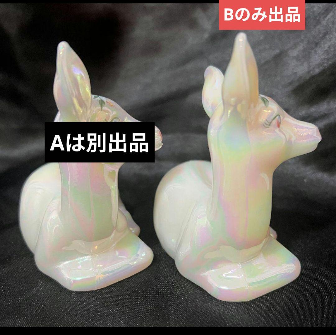B FENTON 薔薇柄 鹿 お座り鹿 オパールガラス フェントン ミルクガラス