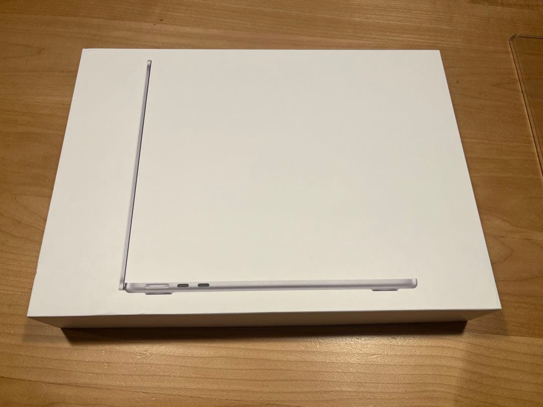 MacBook Air 13インチ M2 2022年16GB 512GBシルバー