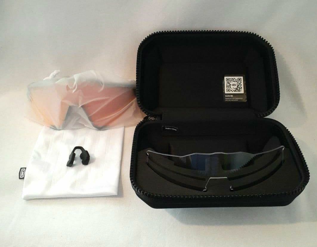 100% SPEEDCRAFT ブラック レッド ワンハンドレッド サングラス