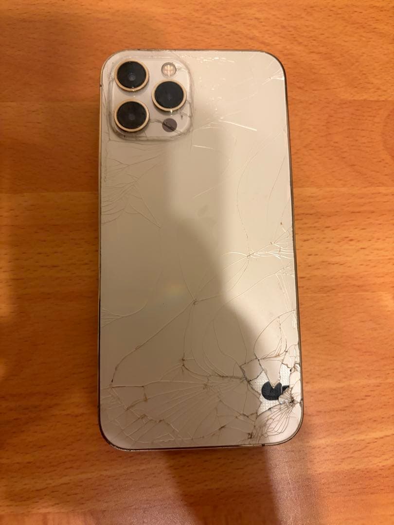 iPhone12ProMAX ゴールド　256GB