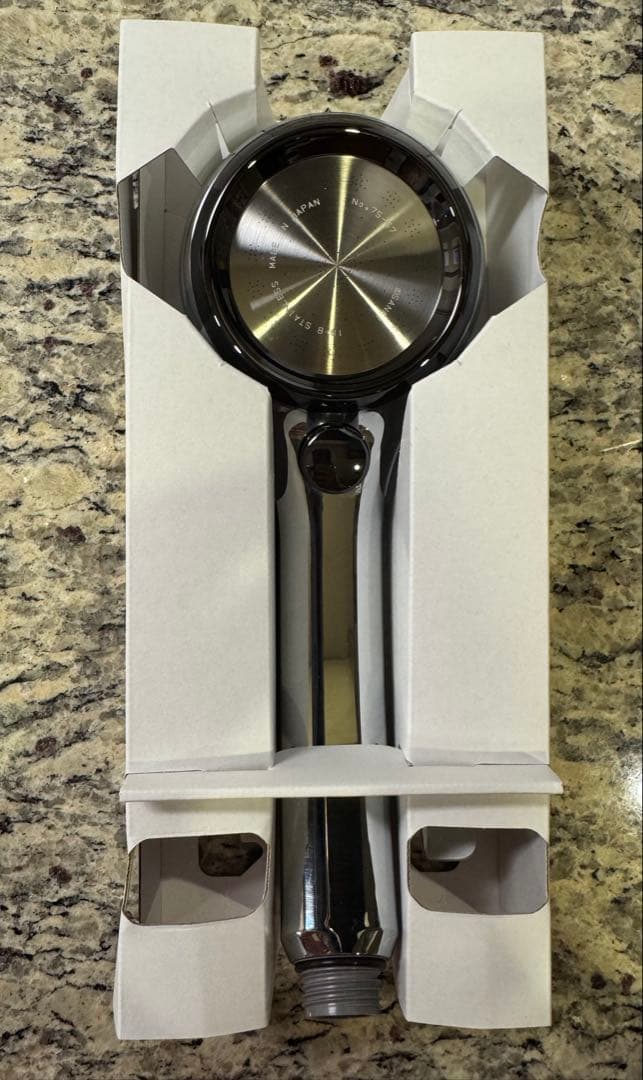 SANEI シャワーヘッド レイニーメタリック 新品未使用