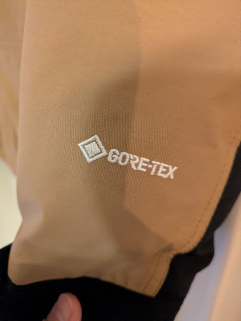 THE NORTH FACE ダウンジャケット ベージュ/ブラック　即決可能