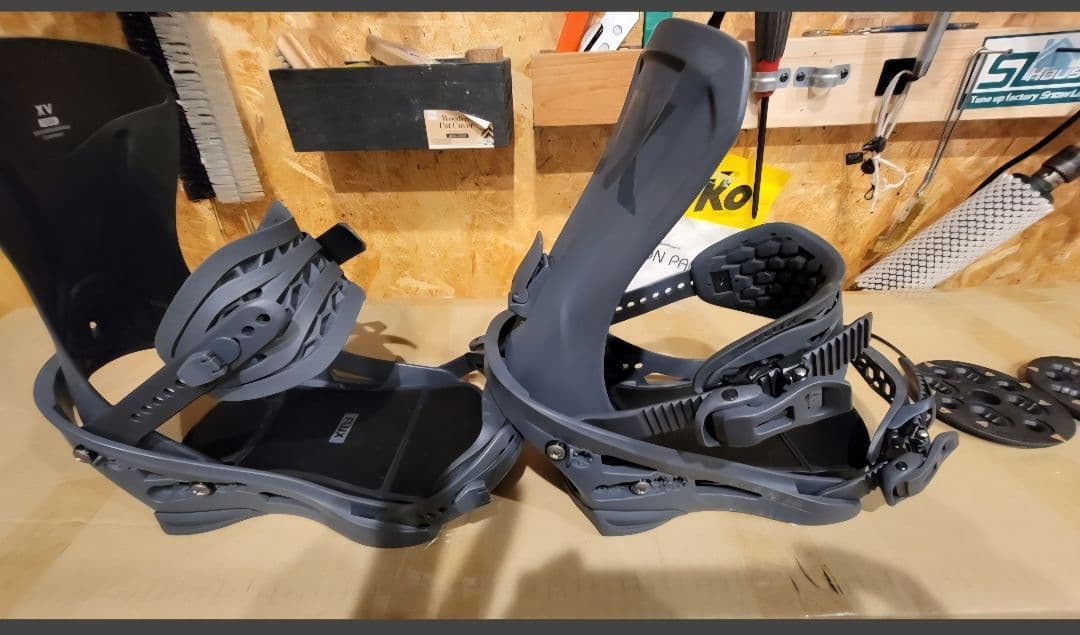 S*E様 FLUX XV スノーボードビンディング グレー