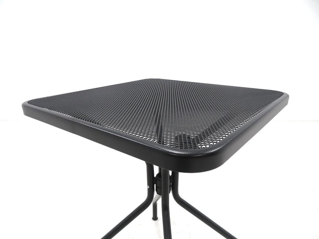 展示品　アクタス　エミュ　emu ガーデンテーブル　ダイニングテーブル　カフェ