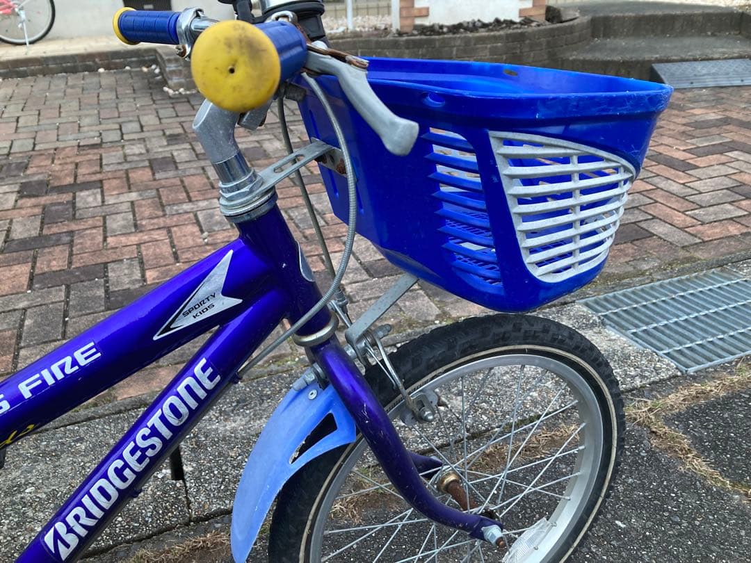 BRIDGESTONE CROSS FIRE クロスファイヤーキッズ　18インチ