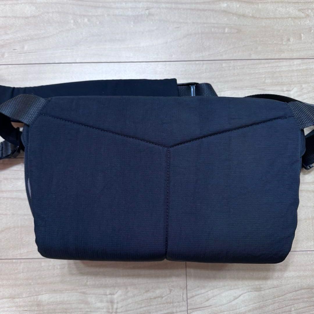 バッグ Bellroy Venture Sling CAMERA EDITION