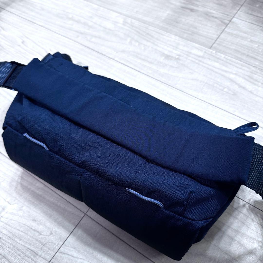 バッグ Bellroy Venture Sling CAMERA EDITION