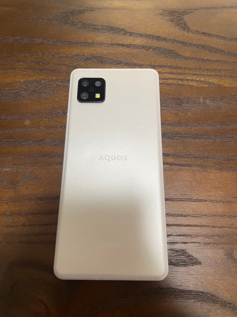 美品‼️AQUOS sense6 シルバー