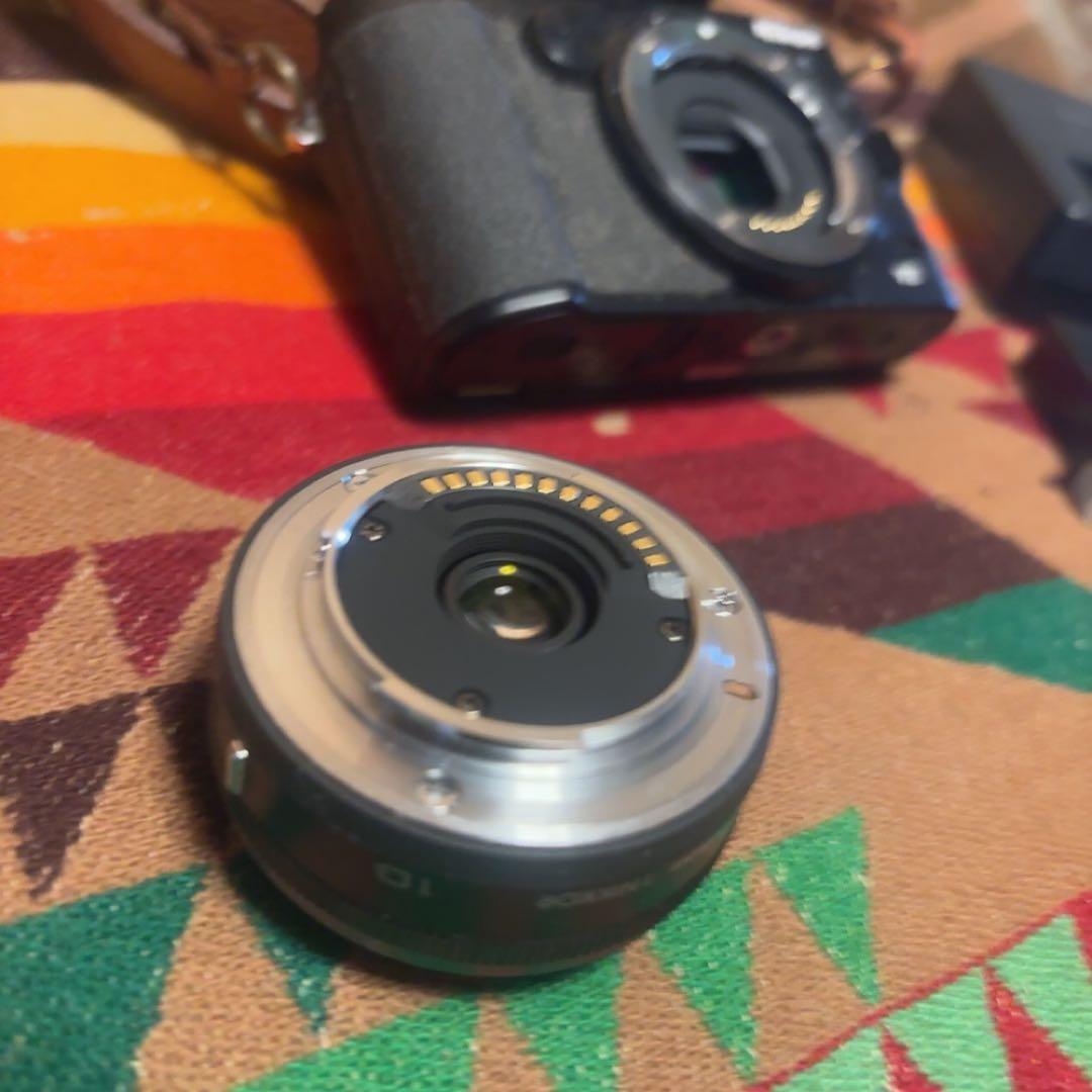 Nikon v3 デジタルカメラ　USED 美品　レンズ付き❤︎