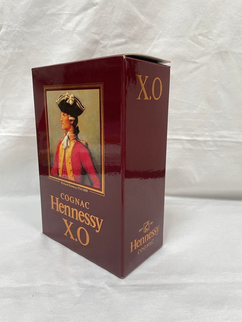 0105 Hennessy X.O 金キャップ 700ml 箱あり
