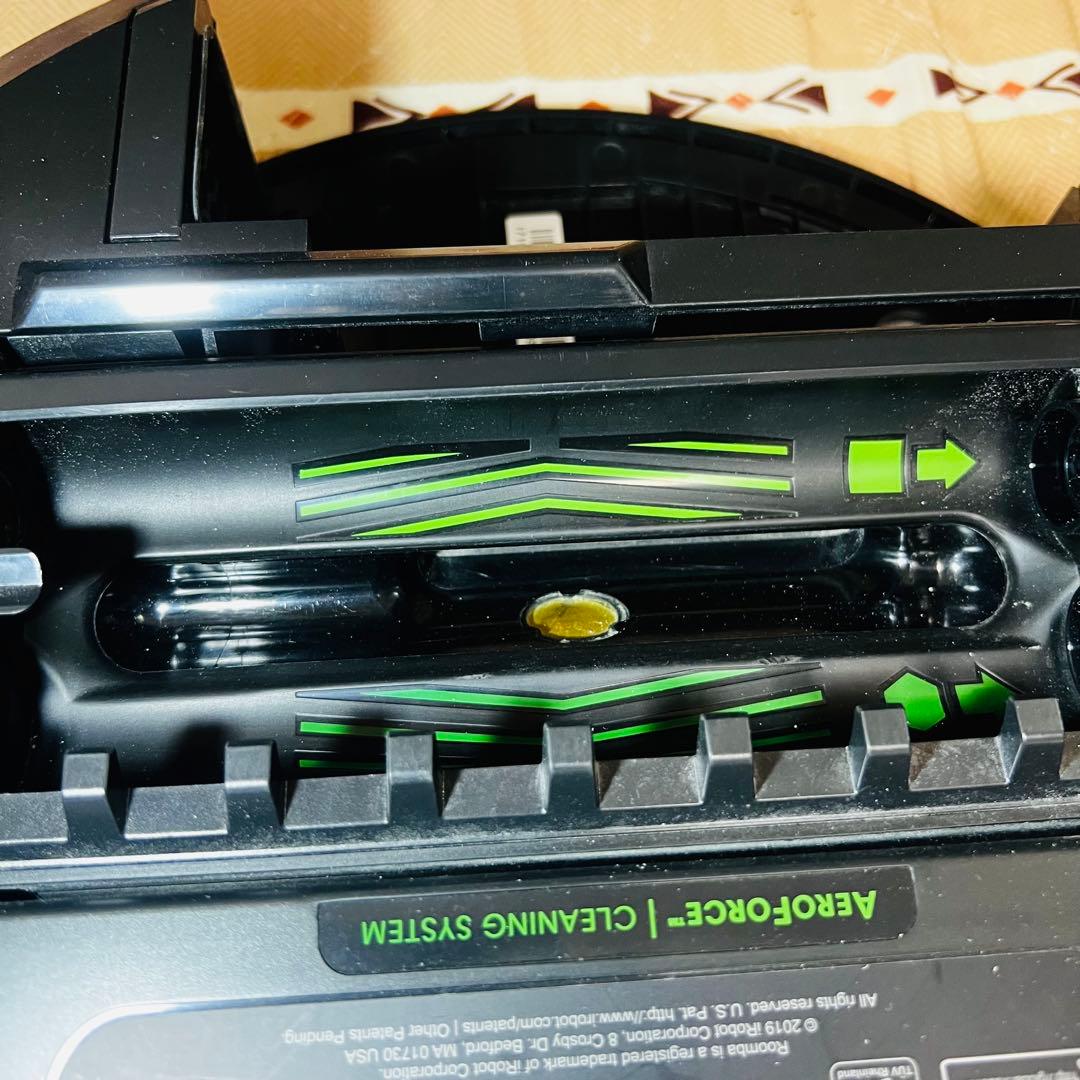 iRobot ルンバ i7 ロボット掃除機【消耗品・付属品セット】