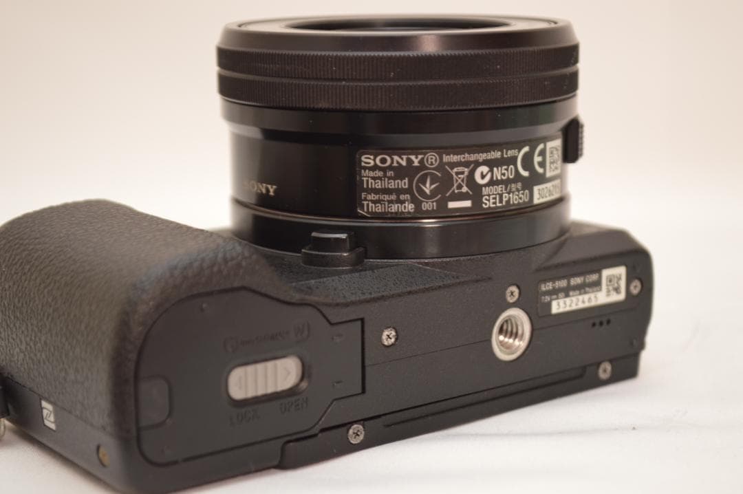 ✨美品✨ SONY α5100 ボディ レンズ ミラーレスカメラ 元箱付属