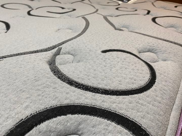 シモンズ ゴールデンバリューピロートップ　セミダブル