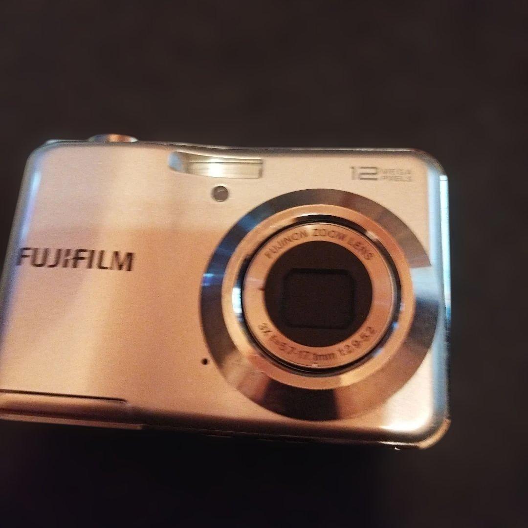 FUJIFILM 12メガピクセル コンパクトデジタルカメラ （動作未確認）