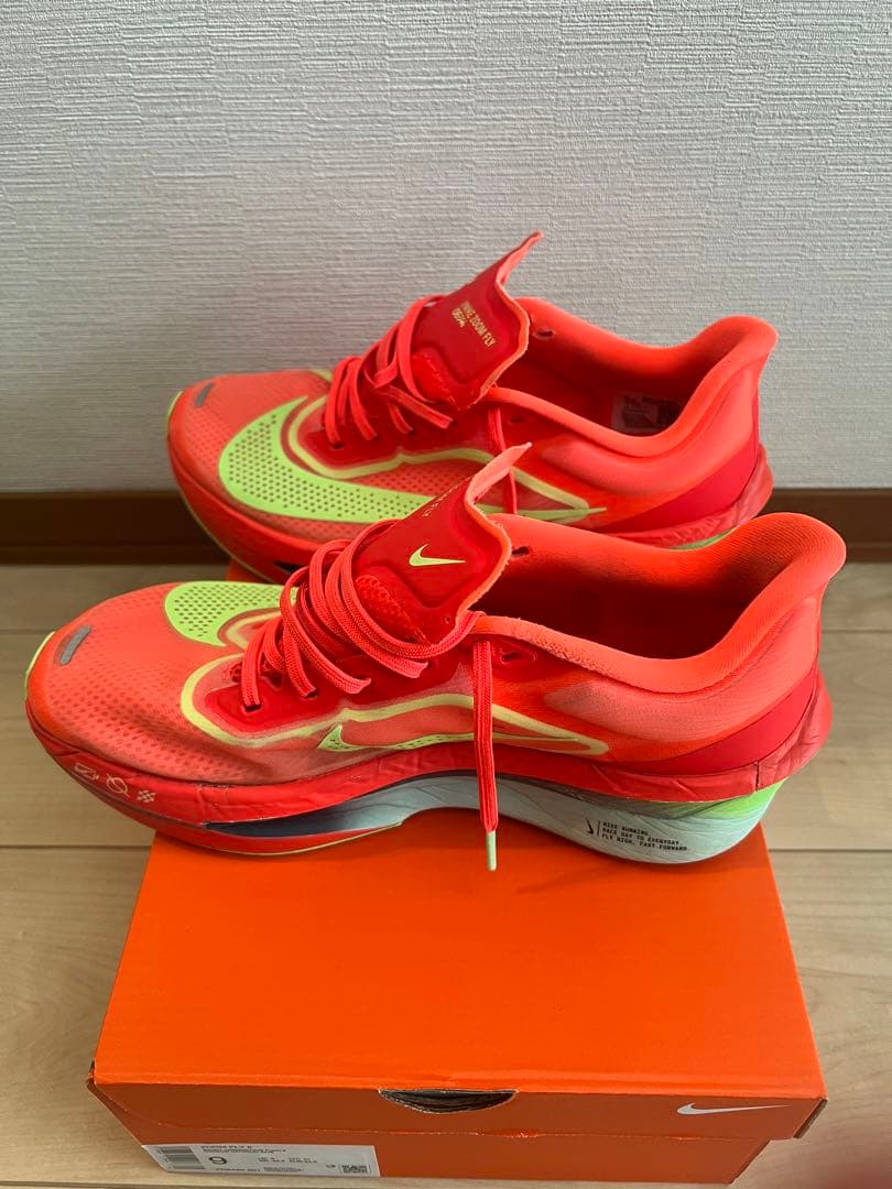 Nike Zoom Fly 6 オレンジ