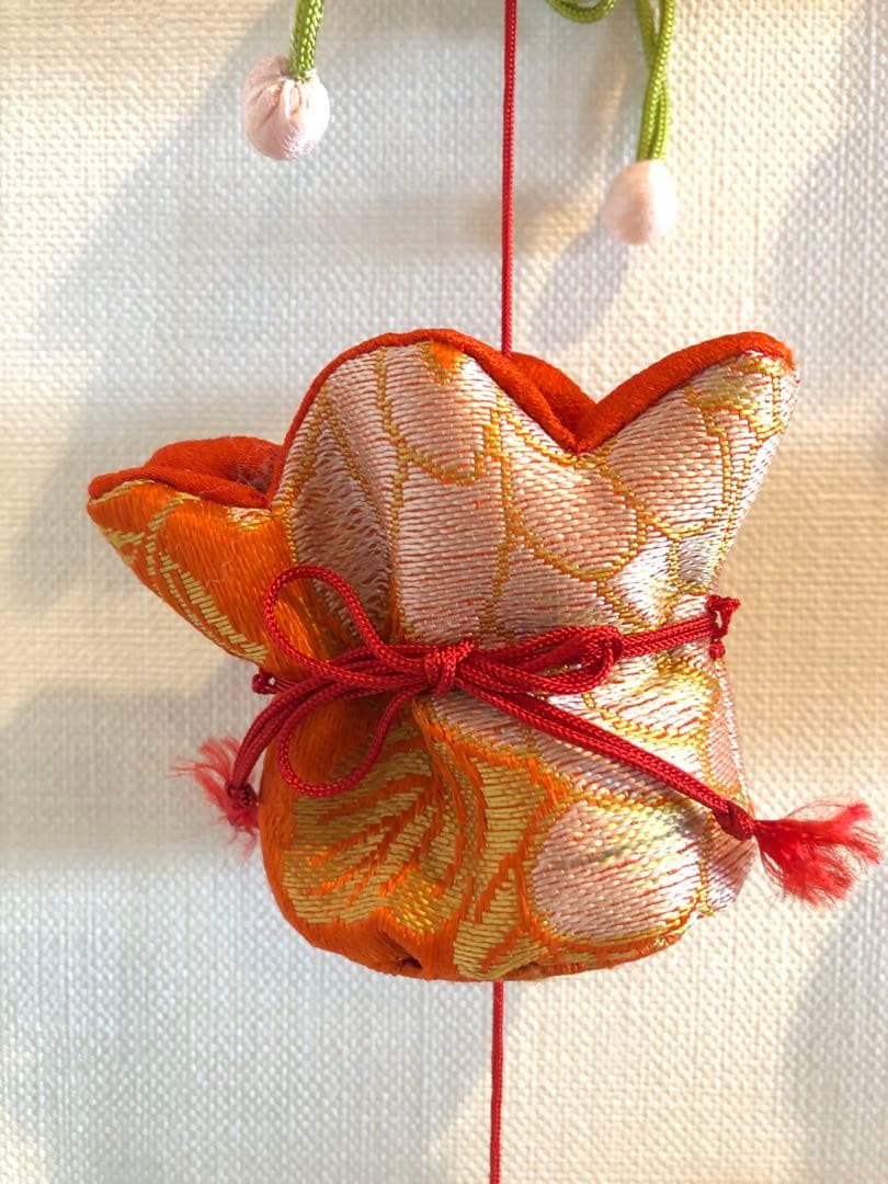 桃の節句の壁掛け①　吊るし飾り　吊るし雛