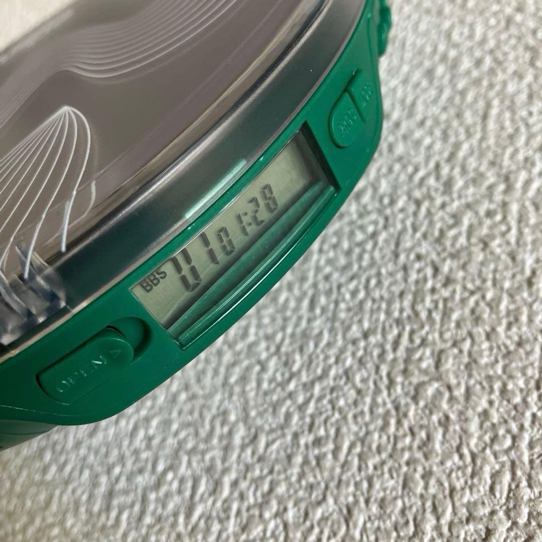 Mrs. GREEN APPLE MGA ポータブルCDプレーヤー