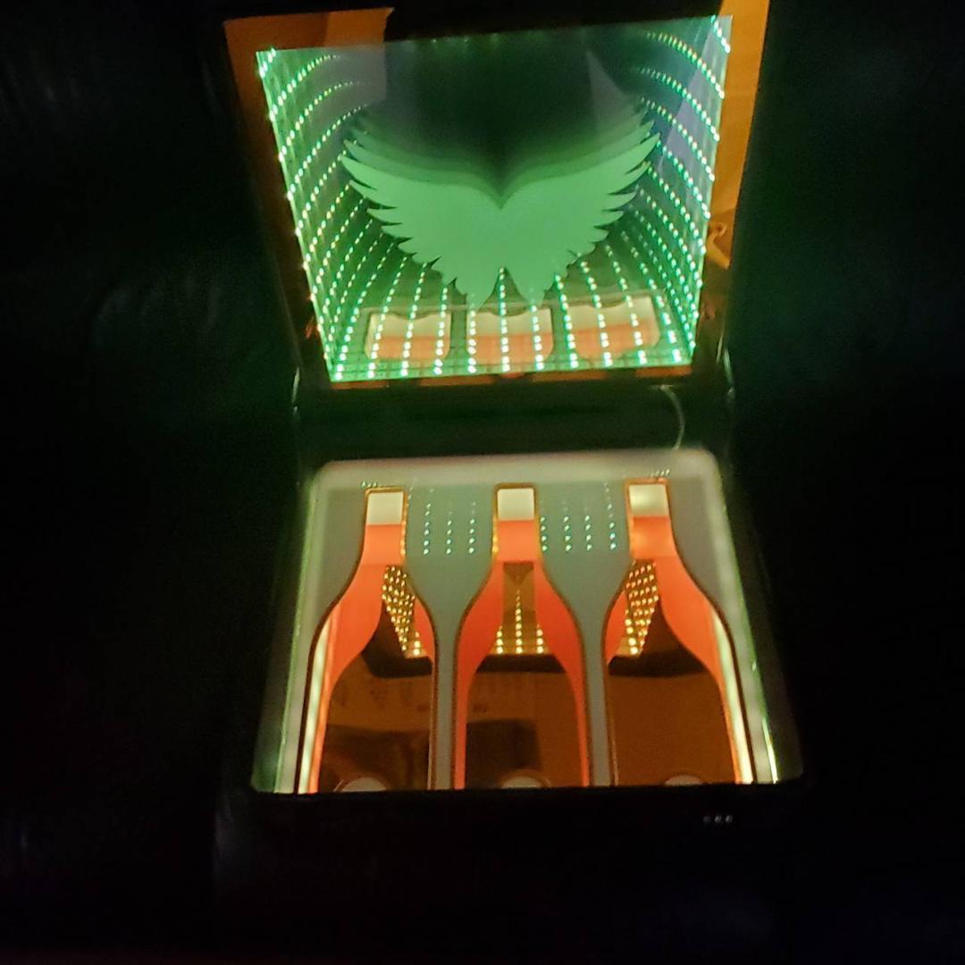 エンジェル アタッシュ ケース ANGEL シャンパン LED ライト