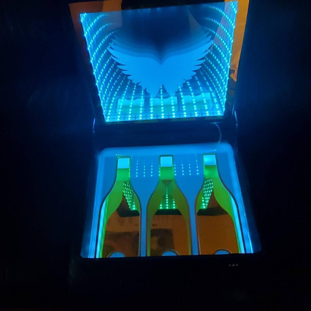 エンジェル アタッシュ ケース ANGEL シャンパン LED ライト