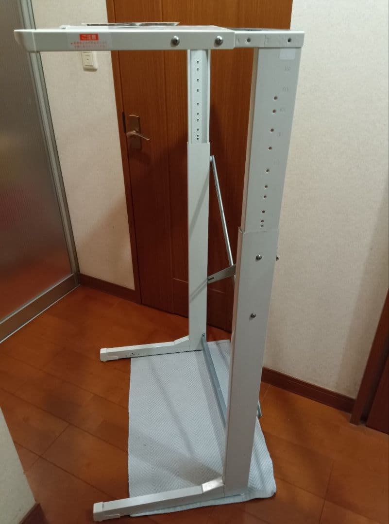 中古　東芝乾燥機専用スタンド DS-72