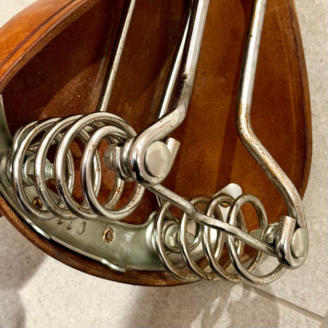 PEUGEOT レザーサドル スプリング付き 本革