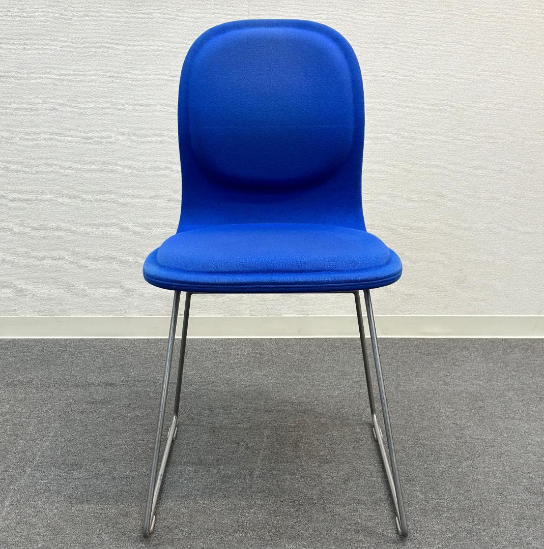 カッペリーニ■ハイパッドチェア　ジャスパー・モリソン　ビビットカラー　ブルー