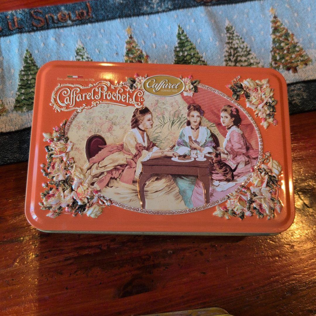 カファレルチョコレート空き缶11個セット