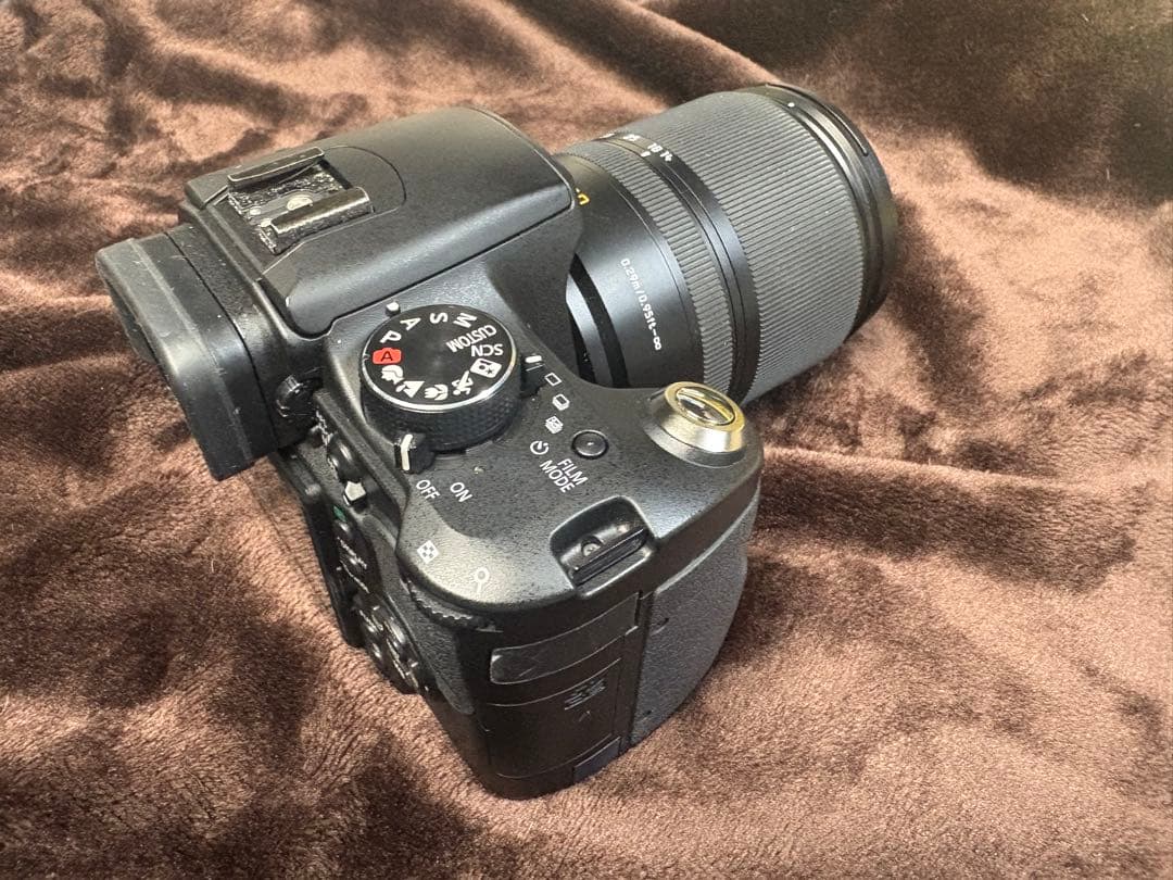 LUMIX DMC-L10レンズキット　中古美品　値下げしました！